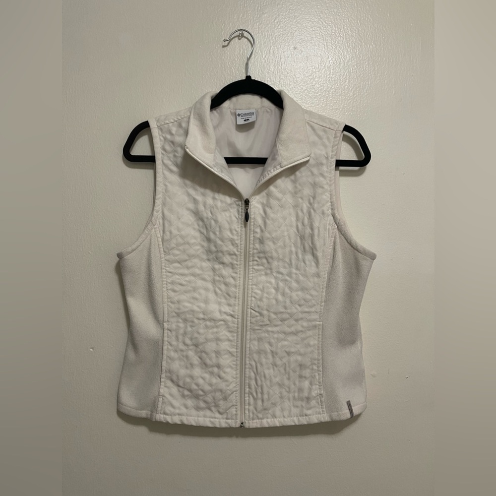 Columbia white vest